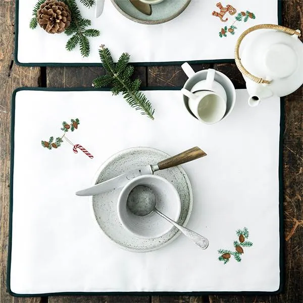 Langkilde & Søn - Julduk med polkagris - 38 x 50 cm.